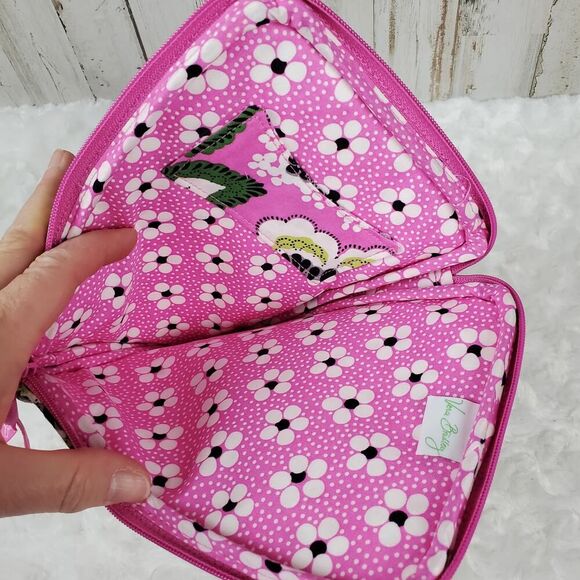 Vera Bradley Priscilla Pink E-Reader Zip Up Sleeve - Picture 5 of 7